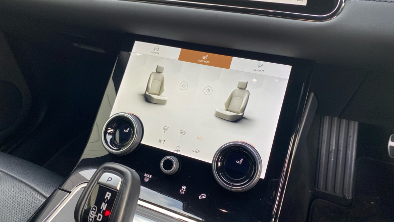 Land Rover Range Rover Evoque 1.5 P300e R-Dynamic SE 5dr Auto Hatchback